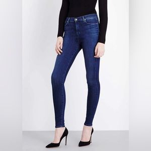 J Brand 620 Mid-rise Super-skinny Jeans in Fix